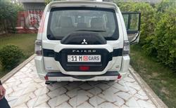 ميتسوبيشي باجيرو